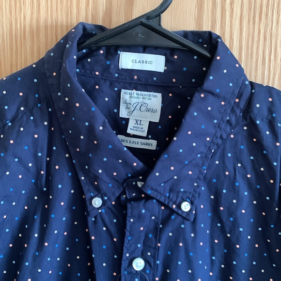 J. Crew Men’s Sz XL NWT Dark Blue Shirt with Colorful Polka Dots - Picture 1 of 5